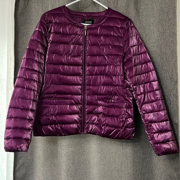 Puffer bomber jacket, bought at Europe. Size M-L. Beautiful color - Picture 1 of 3